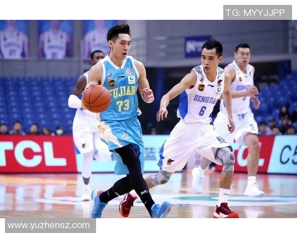 赵泰隆：从篮球新星到职业生涯巅峰的奋斗历程与心路历程探讨